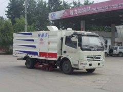 「程力扫路车」东风多利卡扫路车配置参数